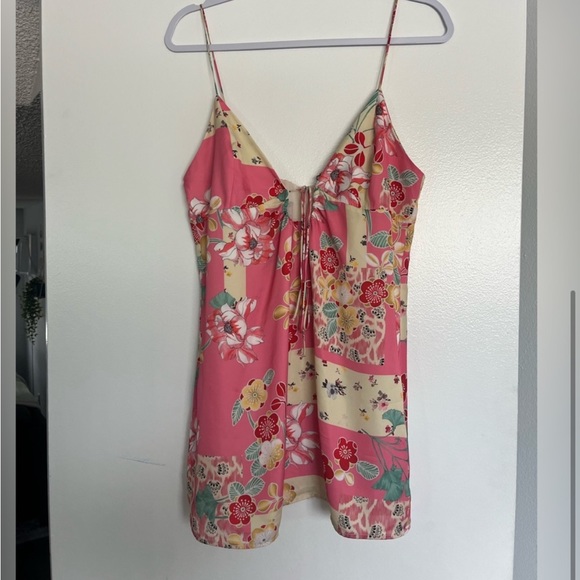 Zara dress - Picture 4 of 4